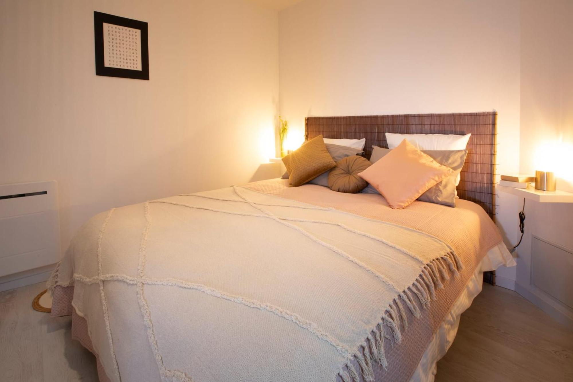 Le Nid 3 Etoiles Wifi, Netflix, Disney, Coeur De Bastide Villefranche-de-Rouergue Ngoại thất bức ảnh